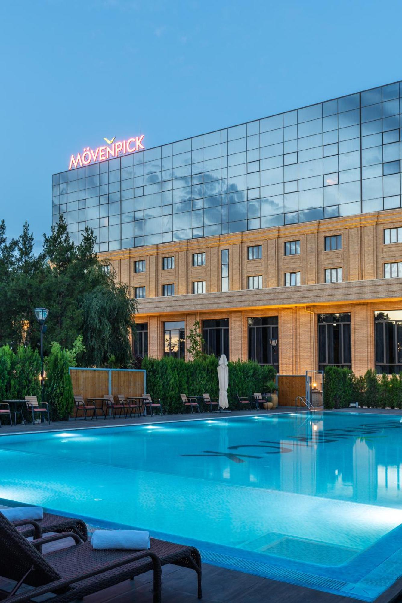 Moevenpick 撒马尔罕 外观 照片