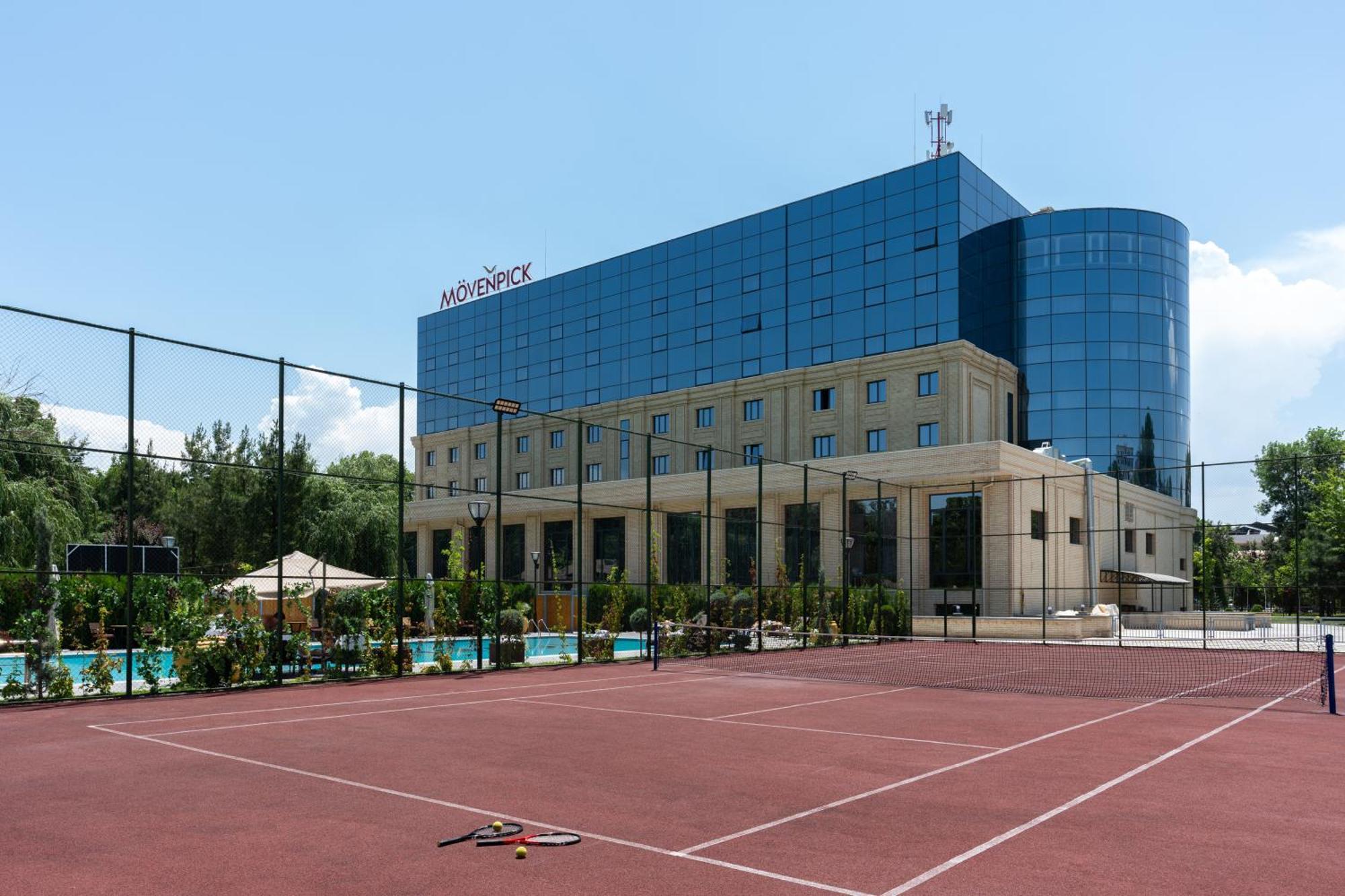 Moevenpick 撒马尔罕 外观 照片