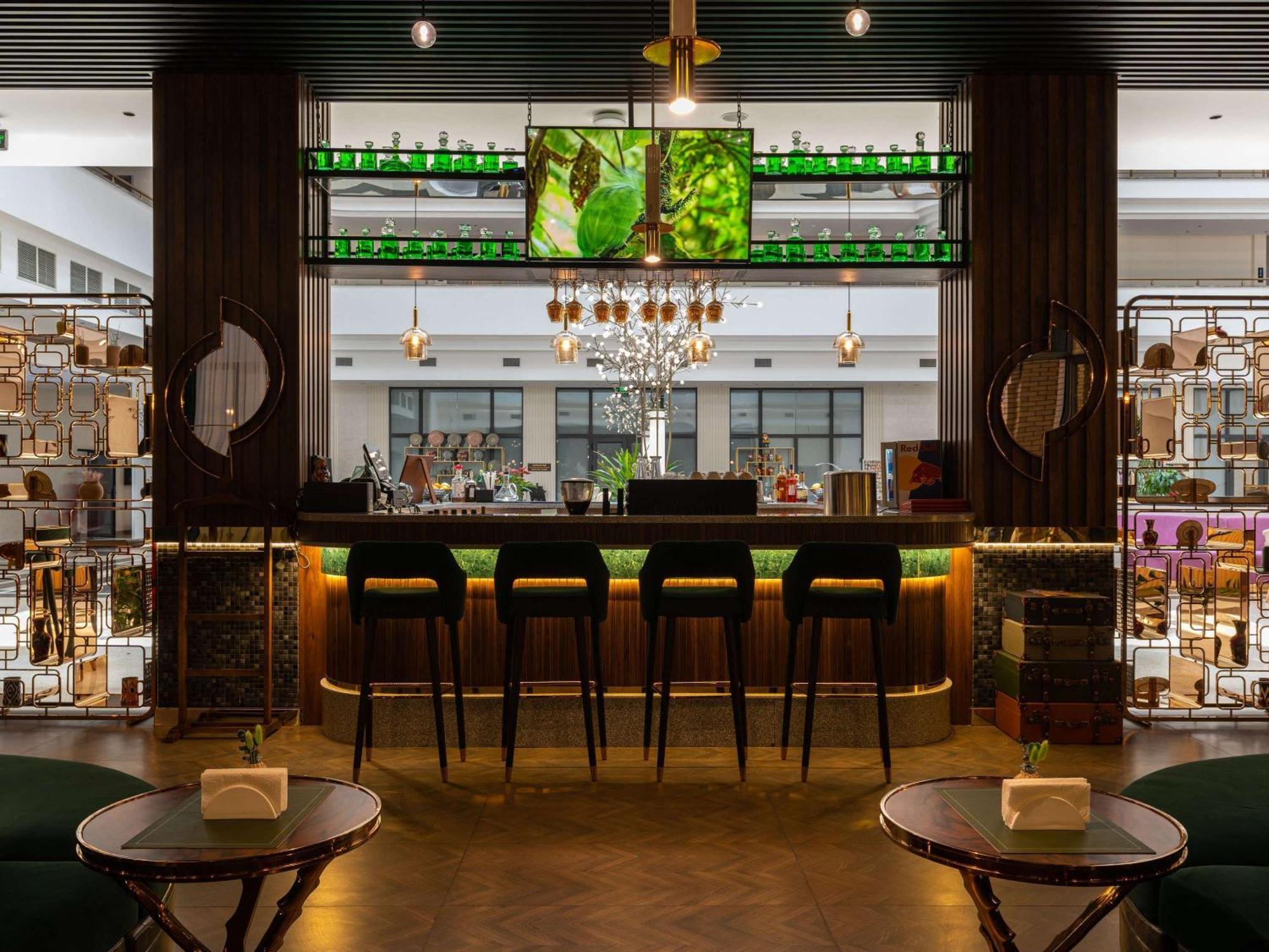 Moevenpick 撒马尔罕 外观 照片