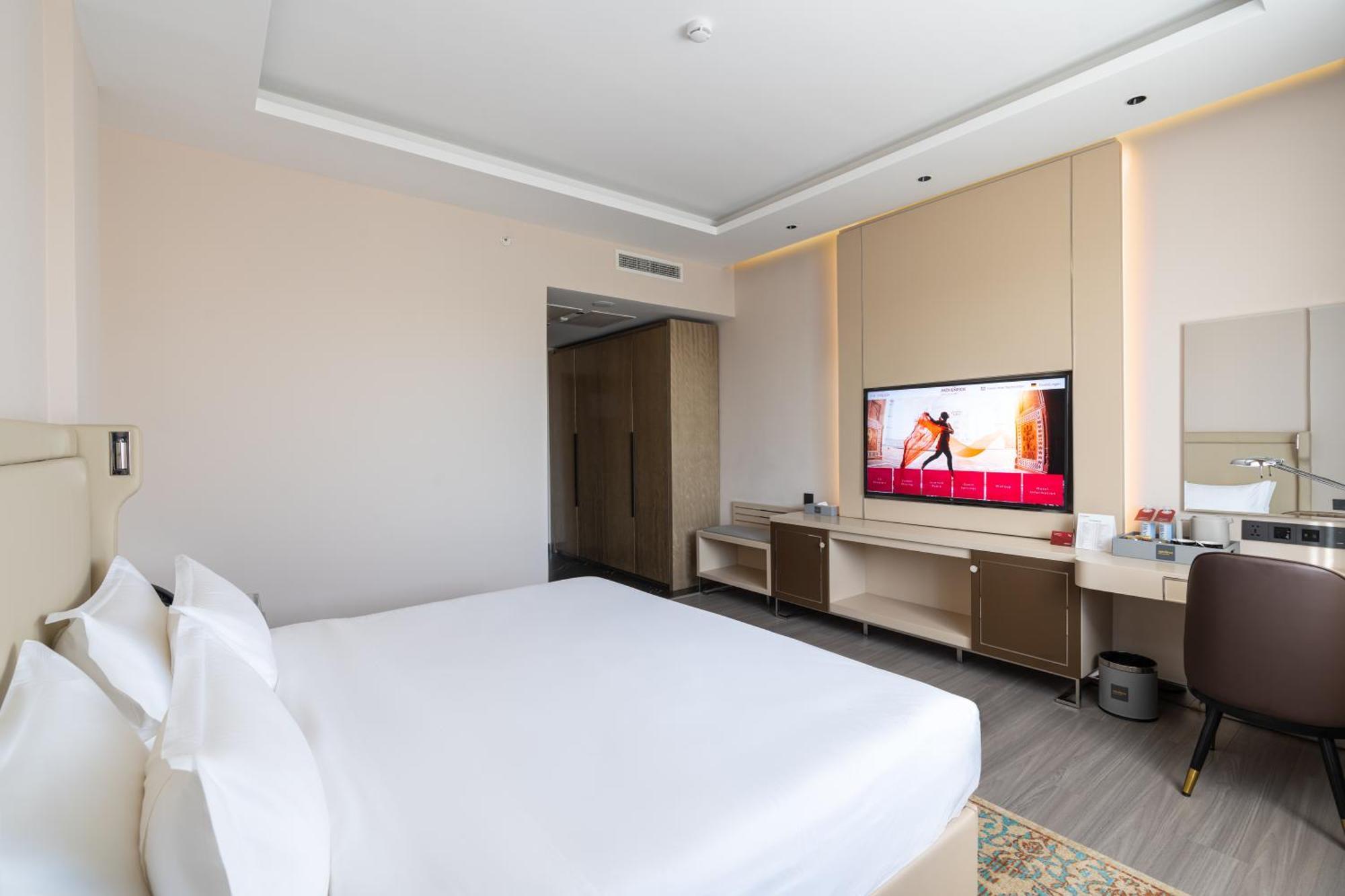 Moevenpick 撒马尔罕 外观 照片